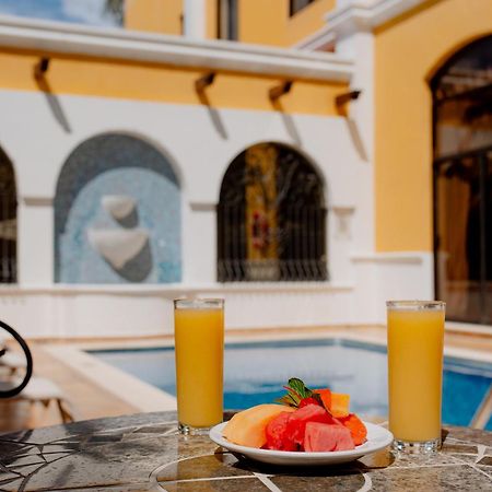 Hotel Plaza Кампече Экстерьер фото