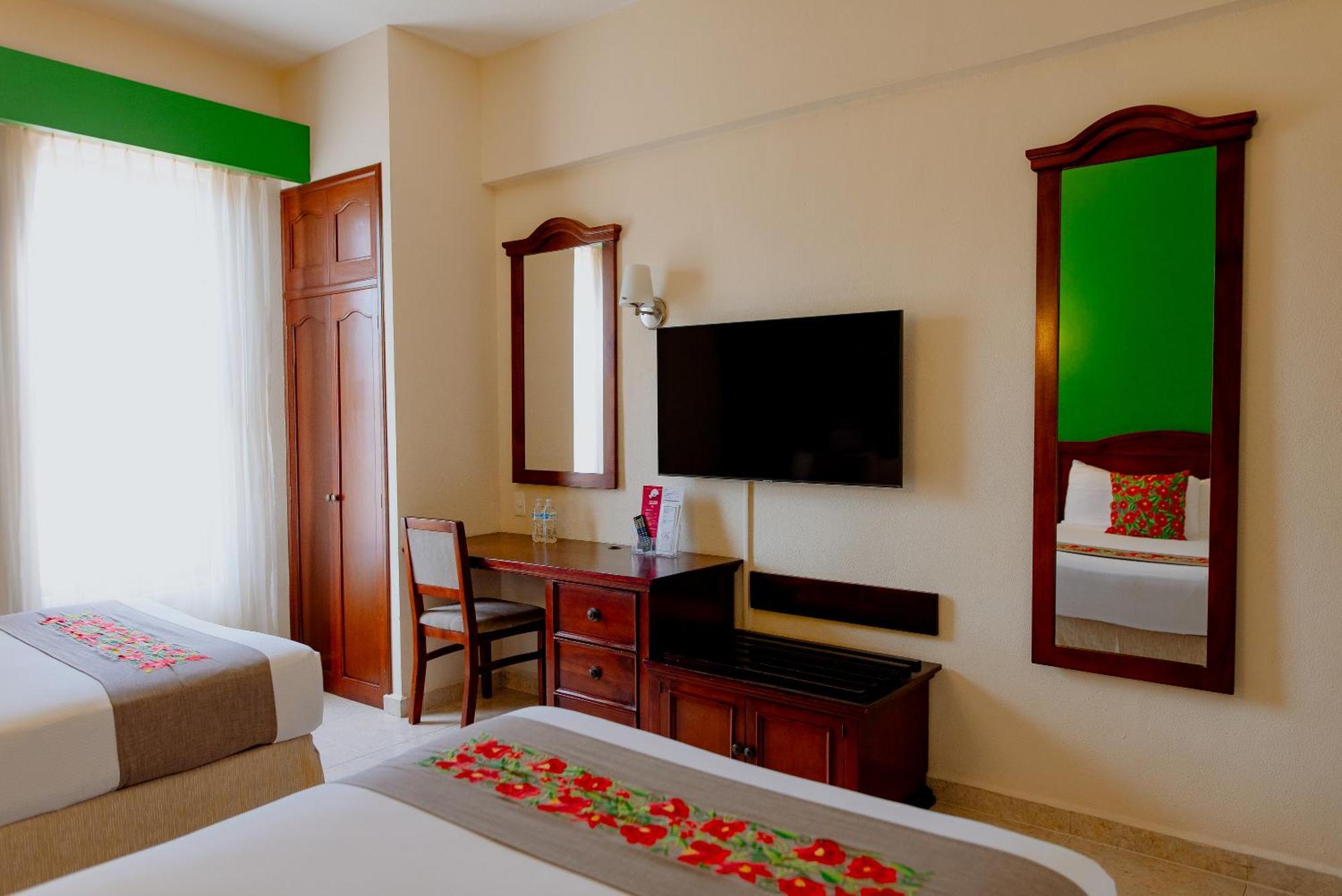 Hotel Plaza Кампече Экстерьер фото